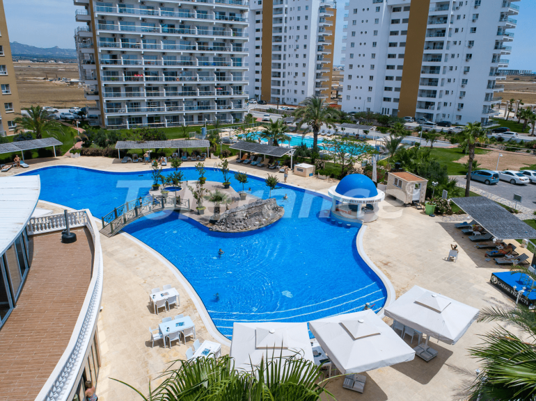 Квартира от застройщика в Фамагуста, Северный Кипр с бассейном: купить недвижимость в Турции - 86883