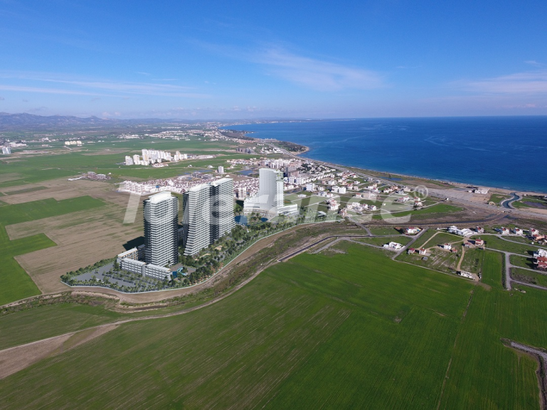 Квартира в Фамагуста, Северный Кипр вид на море с бассейном: купить недвижимость в Турции - 88324