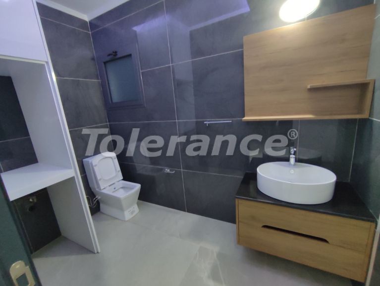 Квартира от застройщика в Фамагуста, Северный Кипр вид на море с бассейном: купить недвижимость в Турции - 88451