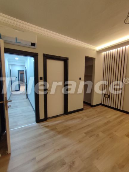 Квартира от застройщика в Фамагуста, Северный Кипр вид на море с бассейном: купить недвижимость в Турции - 88498