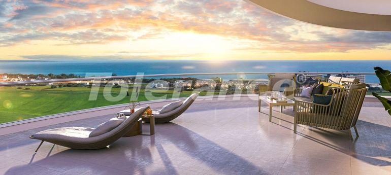 Квартира от застройщика в Фамагуста, Северный Кипр вид на море с бассейном в рассрочку: купить недвижимость в Турции - 88933