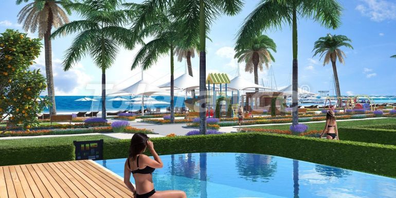 Квартира в Фамагуста, Северный Кипр вид на море с бассейном: купить недвижимость в Турции - 90416