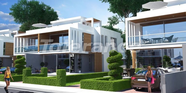 Квартира в Фамагуста, Северный Кипр вид на море с бассейном: купить недвижимость в Турции - 90419