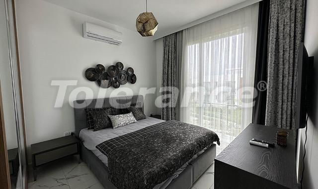 Квартира в Фамагуста, Северный Кипр вид на море с бассейном: купить недвижимость в Турции - 90434