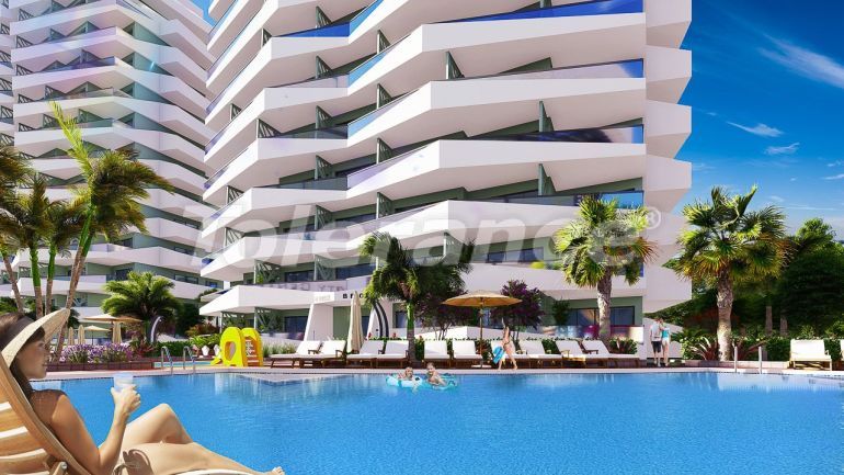 Квартира от застройщика в Фамагуста, Северный Кипр вид на море с бассейном в рассрочку: купить недвижимость в Турции - 90646