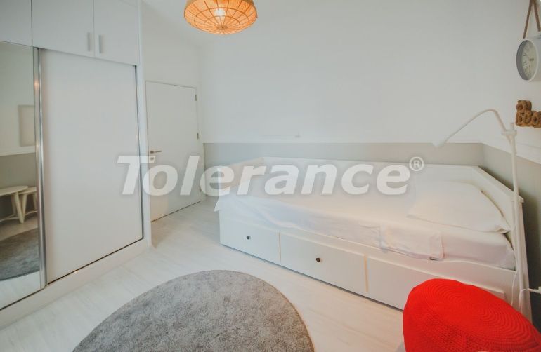 Квартира от застройщика в Фамагуста, Северный Кипр с бассейном в рассрочку: купить недвижимость в Турции - 93687