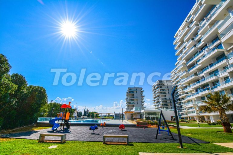 Квартира в Фамагуста, Северный Кипр вид на море с бассейном в рассрочку: купить недвижимость в Турции - 94416