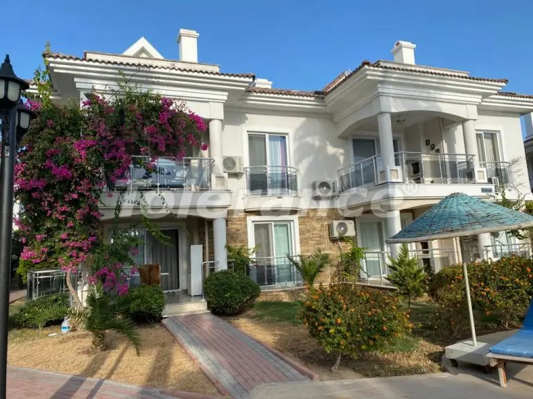 Квартира в Фетхие с бассейном: купить недвижимость в Турции - 33078