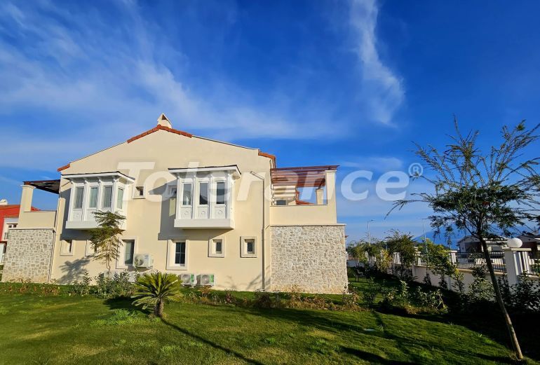 Квартира от застройщика в Фетхие с бассейном: купить недвижимость в Турции - 105711