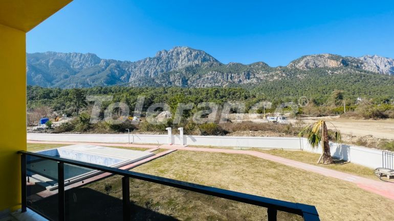 Квартира от застройщика в Гёйнюк, Кемер с бассейном: купить недвижимость в Турции - 78131