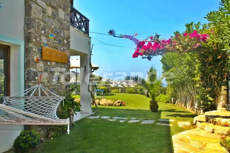 Квартира в Гюмюшлюк, Бодрум с бассейном: купить недвижимость в Турции - 7888