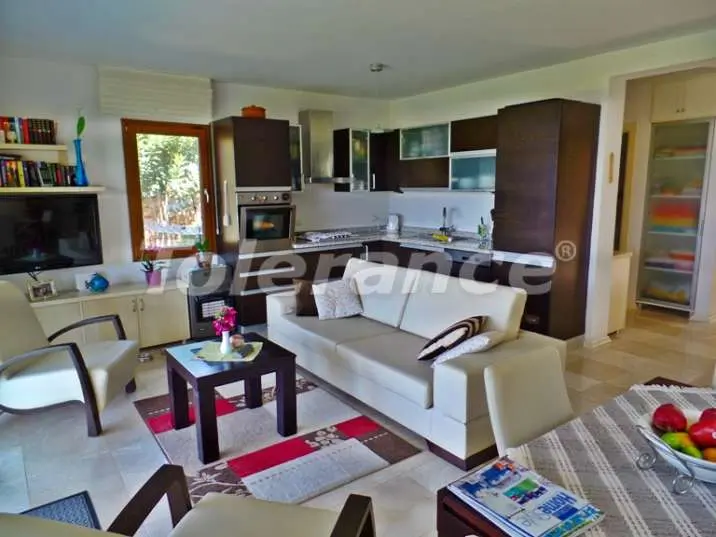 Квартира в Гюмюшлюк, Бодрум с бассейном: купить недвижимость в Турции - 7894