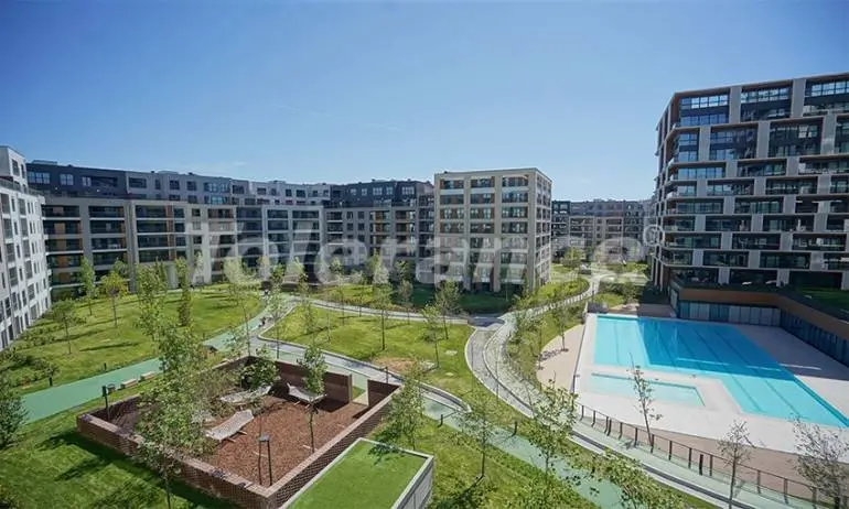 Квартира в Картал, Стамбул с бассейном: купить недвижимость в Турции - 37947