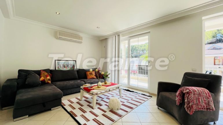 Квартира в Кемере с бассейном: купить недвижимость в Турции - 104069