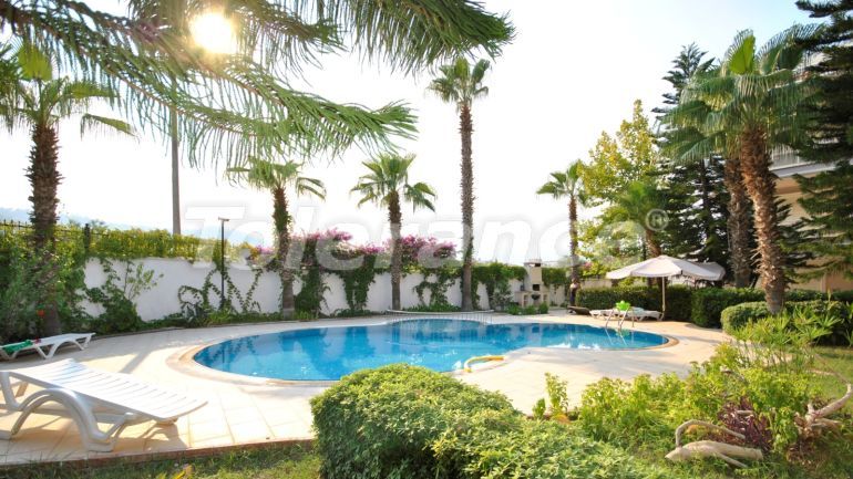 Квартира в Центре Кемера, Кемер с бассейном: купить недвижимость в Турции - 42218