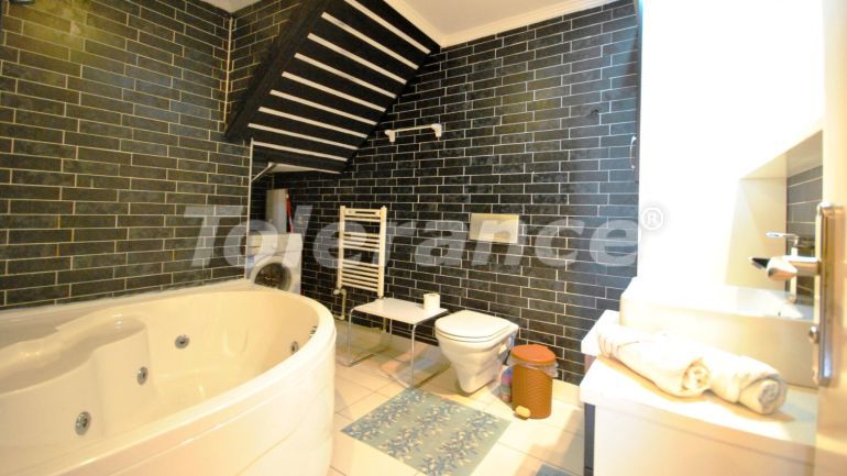 Квартира в Центре Кемера, Кемер с бассейном: купить недвижимость в Турции - 42697