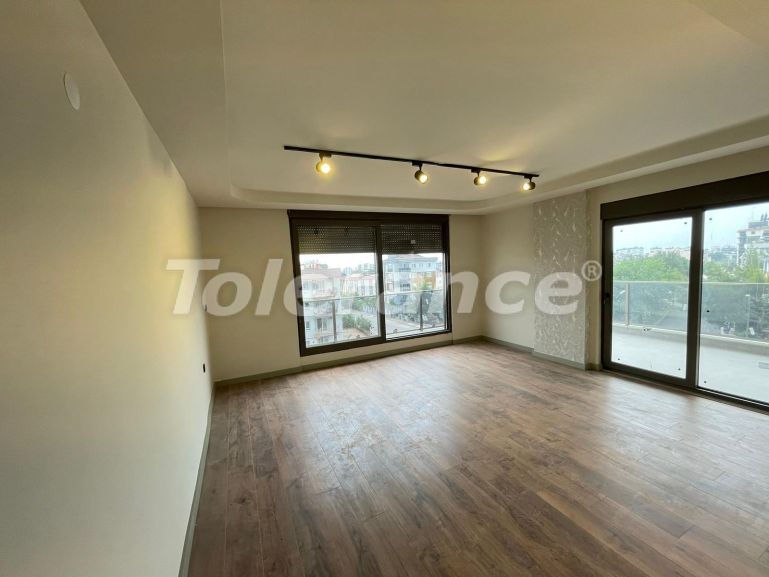 Квартира в Кепез, Анталия с бассейном: купить недвижимость в Турции - 104220