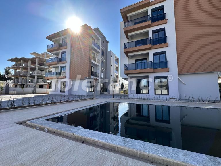 Квартира в Кепез, Анталия с бассейном: купить недвижимость в Турции - 105366