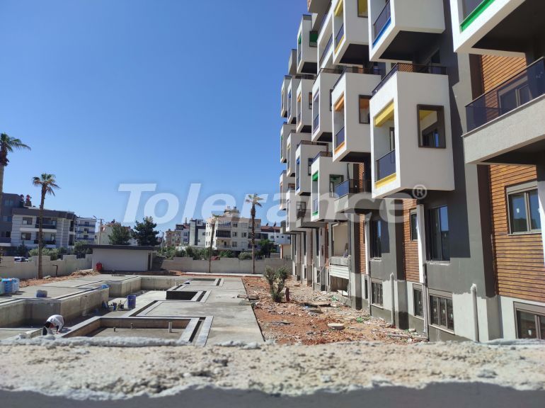 Квартира в Кепез, Анталия с бассейном: купить недвижимость в Турции - 106876