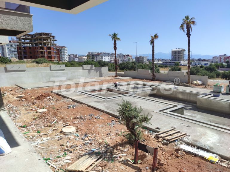 Квартира в Кепез, Анталия с бассейном: купить недвижимость в Турции - 106878