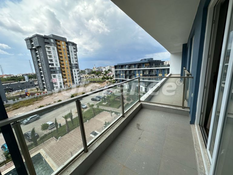 Квартира в Кепез, Анталия с бассейном: купить недвижимость в Турции - 139845