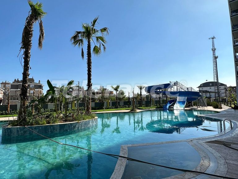 Квартира в Кепез, Анталия с бассейном: купить недвижимость в Турции - 98724