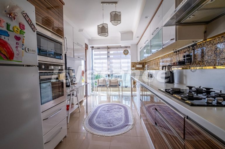 Квартира в Коньяалты, Анталия с бассейном: купить недвижимость в Турции - 100535