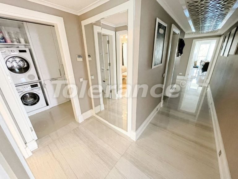 Квартира в Коньяалты, Анталия с бассейном: купить недвижимость в Турции - 101830