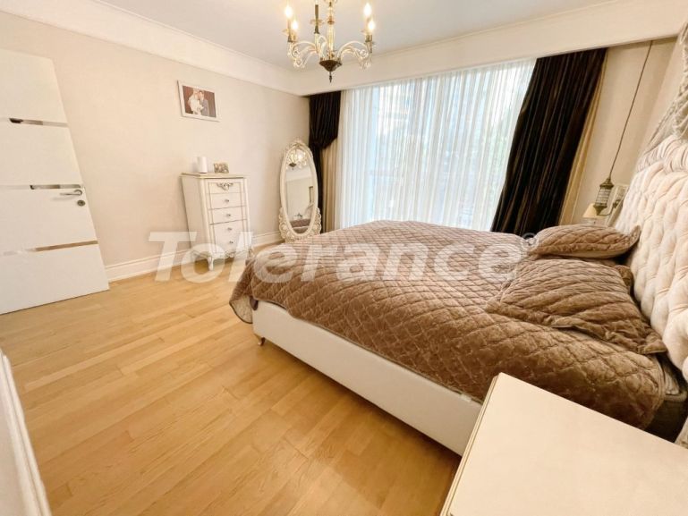 Квартира в Коньяалты, Анталия с бассейном: купить недвижимость в Турции - 101833