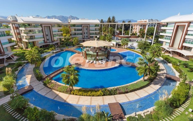 Квартира в Коньяалты, Анталия с бассейном: купить недвижимость в Турции - 101837
