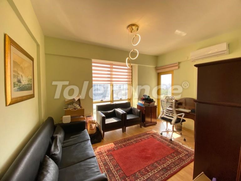 Квартира в Коньяалты, Анталия с бассейном: купить недвижимость в Турции - 102508