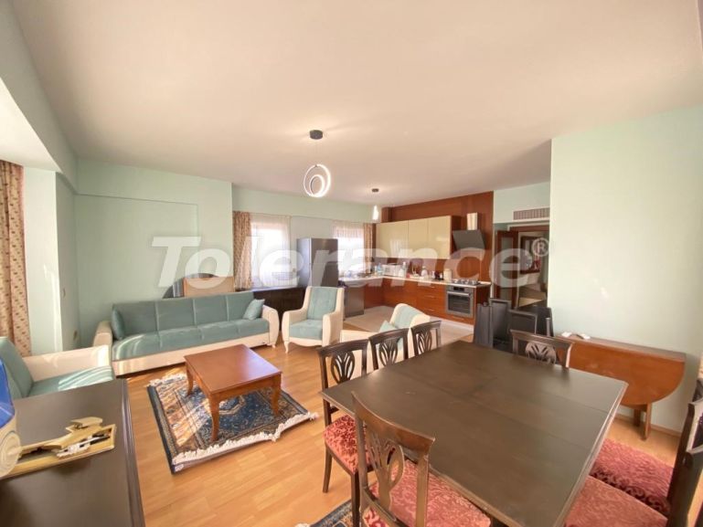 Квартира в Коньяалты, Анталия с бассейном: купить недвижимость в Турции - 102515