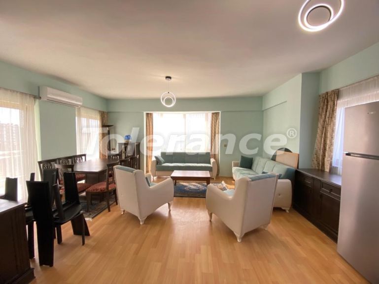 Квартира в Коньяалты, Анталия с бассейном: купить недвижимость в Турции - 102520