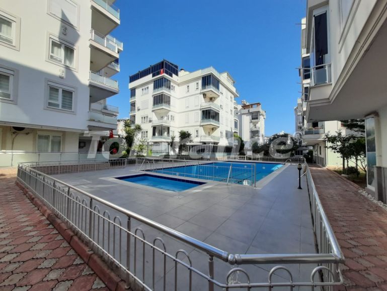 Квартира в Коньяалты, Анталия с бассейном: купить недвижимость в Турции - 102809