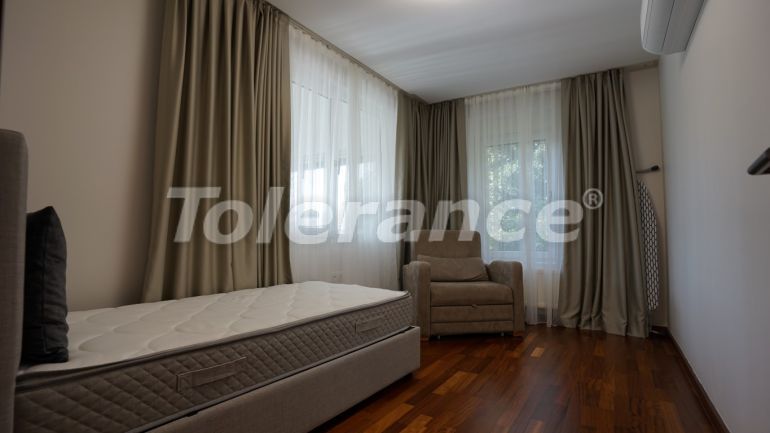 Квартира в Коньяалты, Анталия с бассейном: купить недвижимость в Турции - 102865