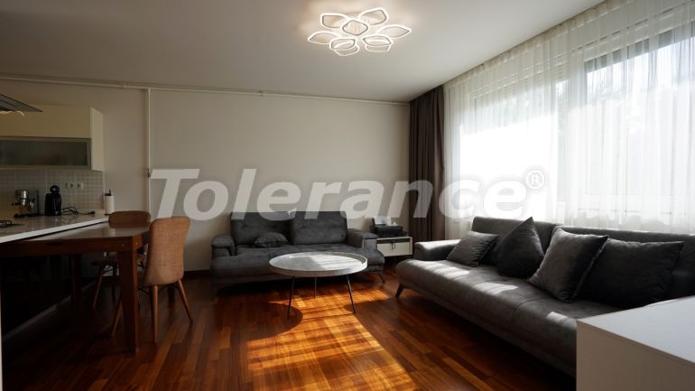 Квартира в Коньяалты, Анталия с бассейном: купить недвижимость в Турции - 102868