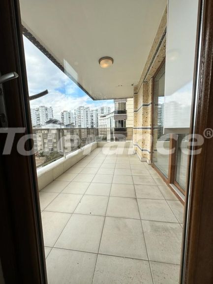 Квартира в Коньяалты, Анталия с бассейном: купить недвижимость в Турции - 103086