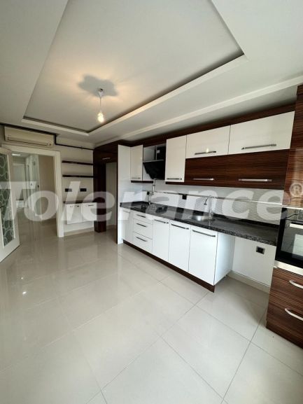 Квартира в Коньяалты, Анталия с бассейном: купить недвижимость в Турции - 103090