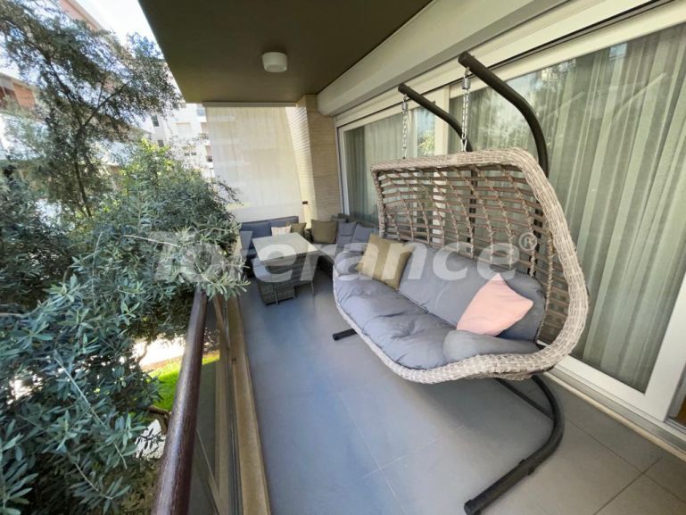 Квартира в Коньяалты, Анталия с бассейном: купить недвижимость в Турции - 103651