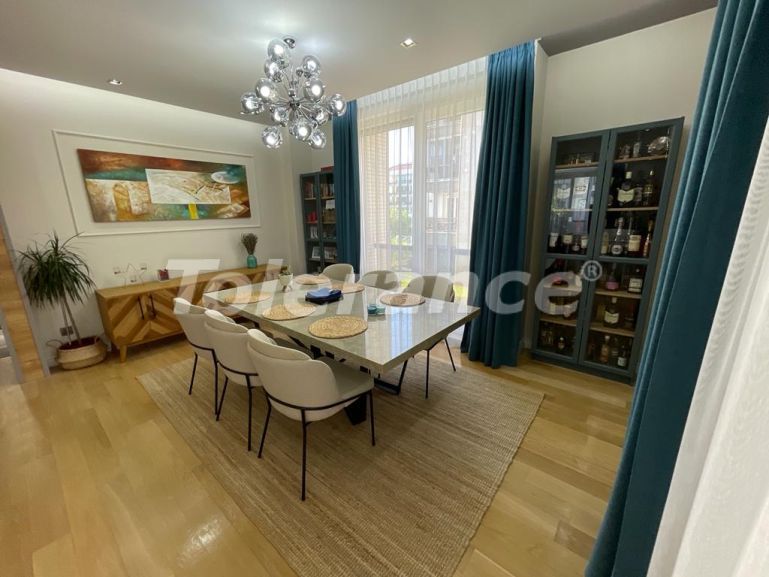 Квартира в Коньяалты, Анталия с бассейном: купить недвижимость в Турции - 103653