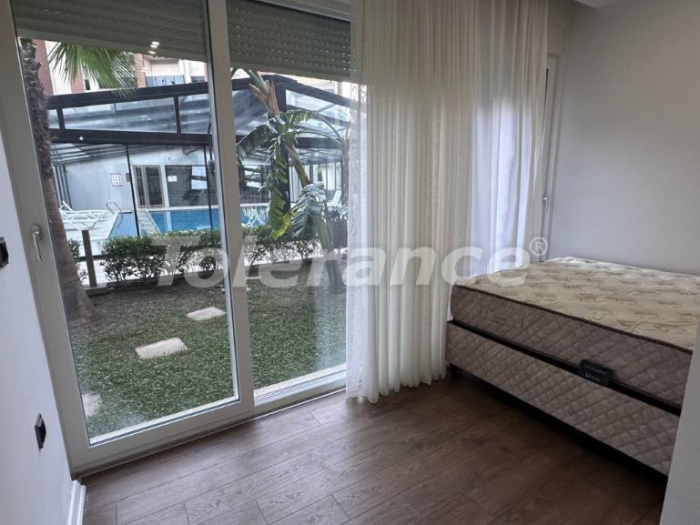 Квартира в Коньяалты, Анталия с бассейном: купить недвижимость в Турции - 103950