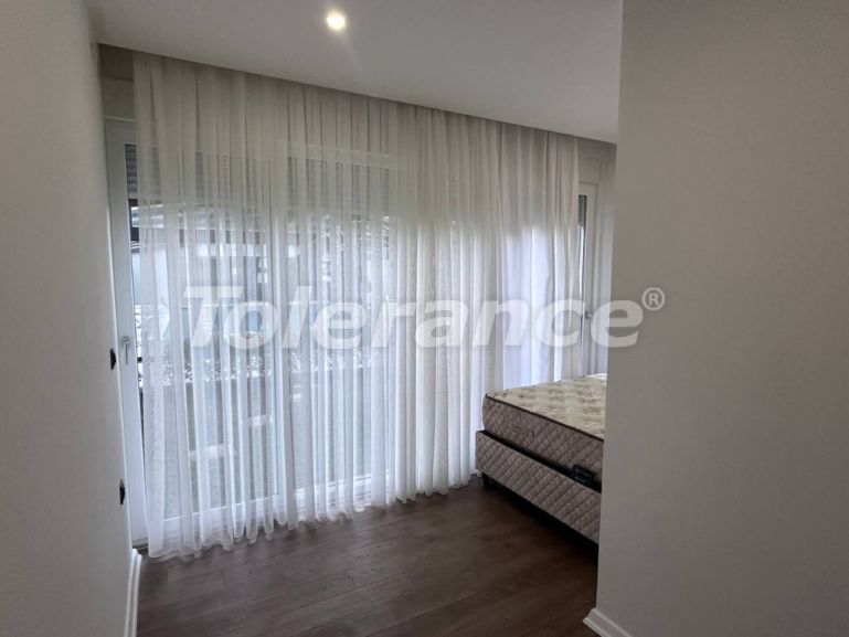 Квартира в Коньяалты, Анталия с бассейном: купить недвижимость в Турции - 103954