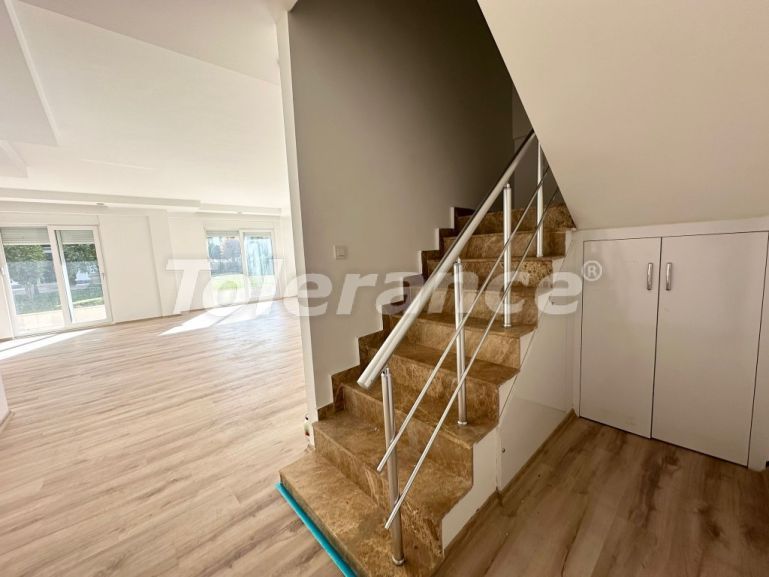 Квартира в Коньяалты, Анталия с бассейном: купить недвижимость в Турции - 104804