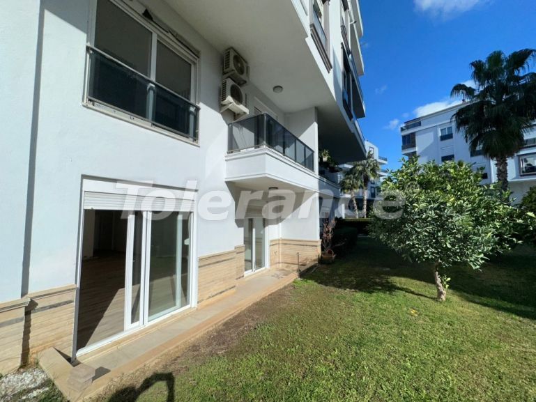 Квартира в Коньяалты, Анталия с бассейном: купить недвижимость в Турции - 104811