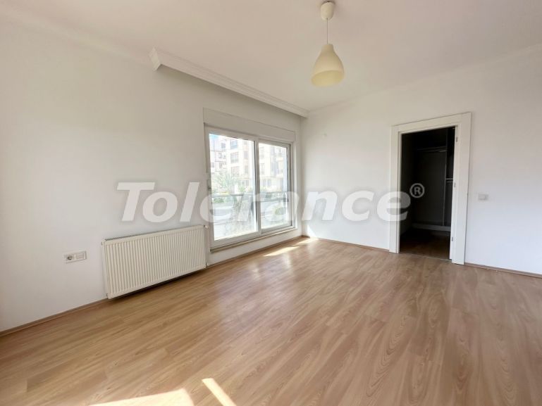 Квартира в Коньяалты, Анталия с бассейном: купить недвижимость в Турции - 104821