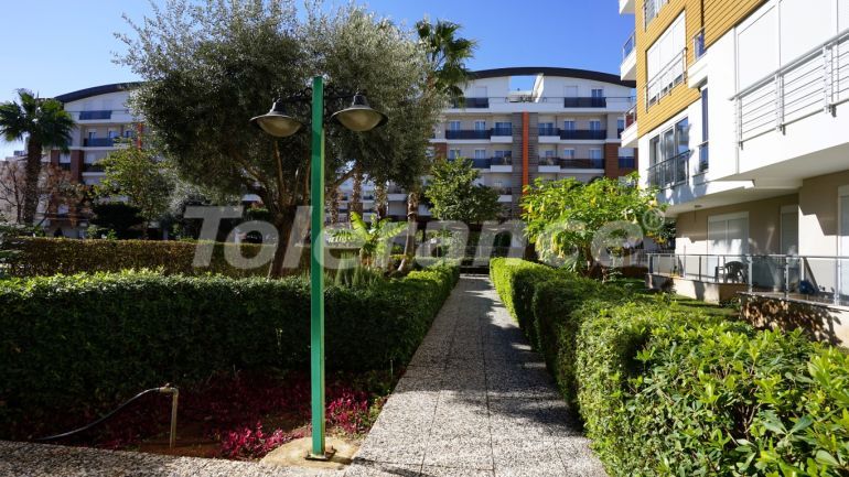 Квартира в Коньяалты, Анталия с бассейном: купить недвижимость в Турции - 105076