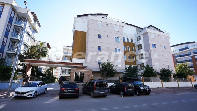 Квартира в Коньяалты, Анталия с бассейном: купить недвижимость в Турции - 105082