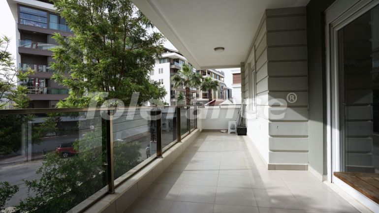 Квартира в Коньяалты, Анталия с бассейном: купить недвижимость в Турции - 106607