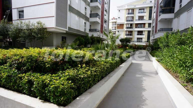 Квартира в Коньяалты, Анталия с бассейном: купить недвижимость в Турции - 106626