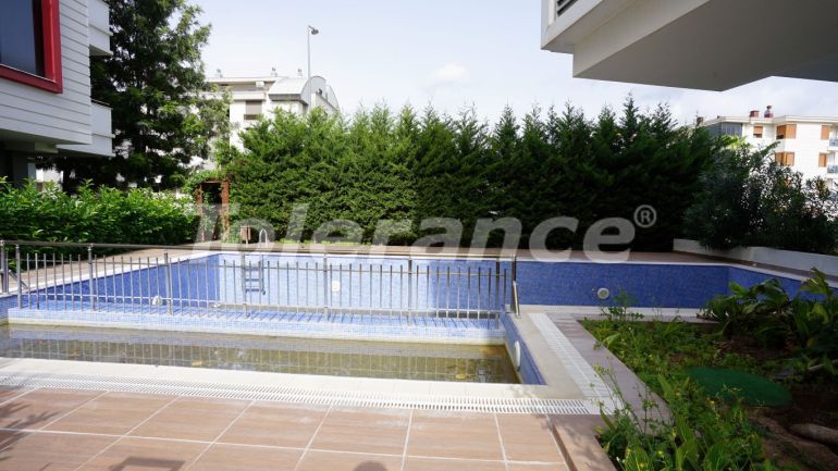 Квартира в Коньяалты, Анталия с бассейном: купить недвижимость в Турции - 106627